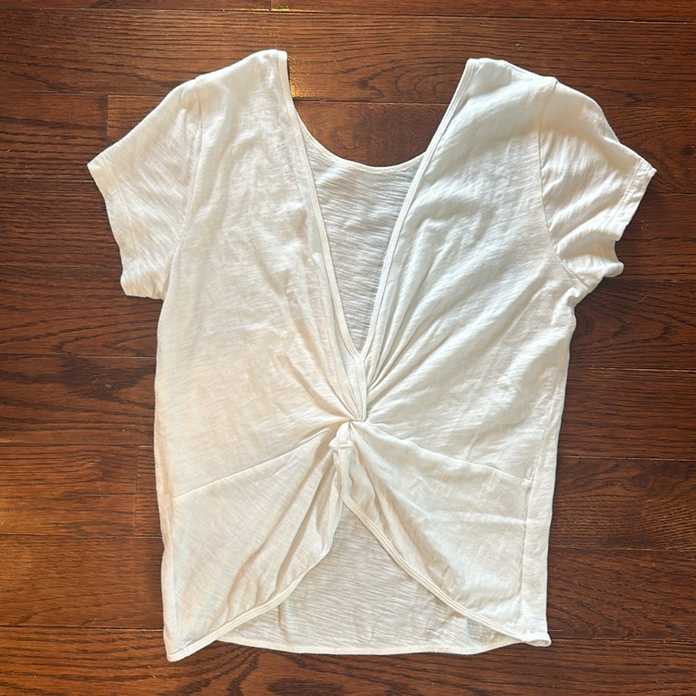A&F women’s open back top size small like new!!